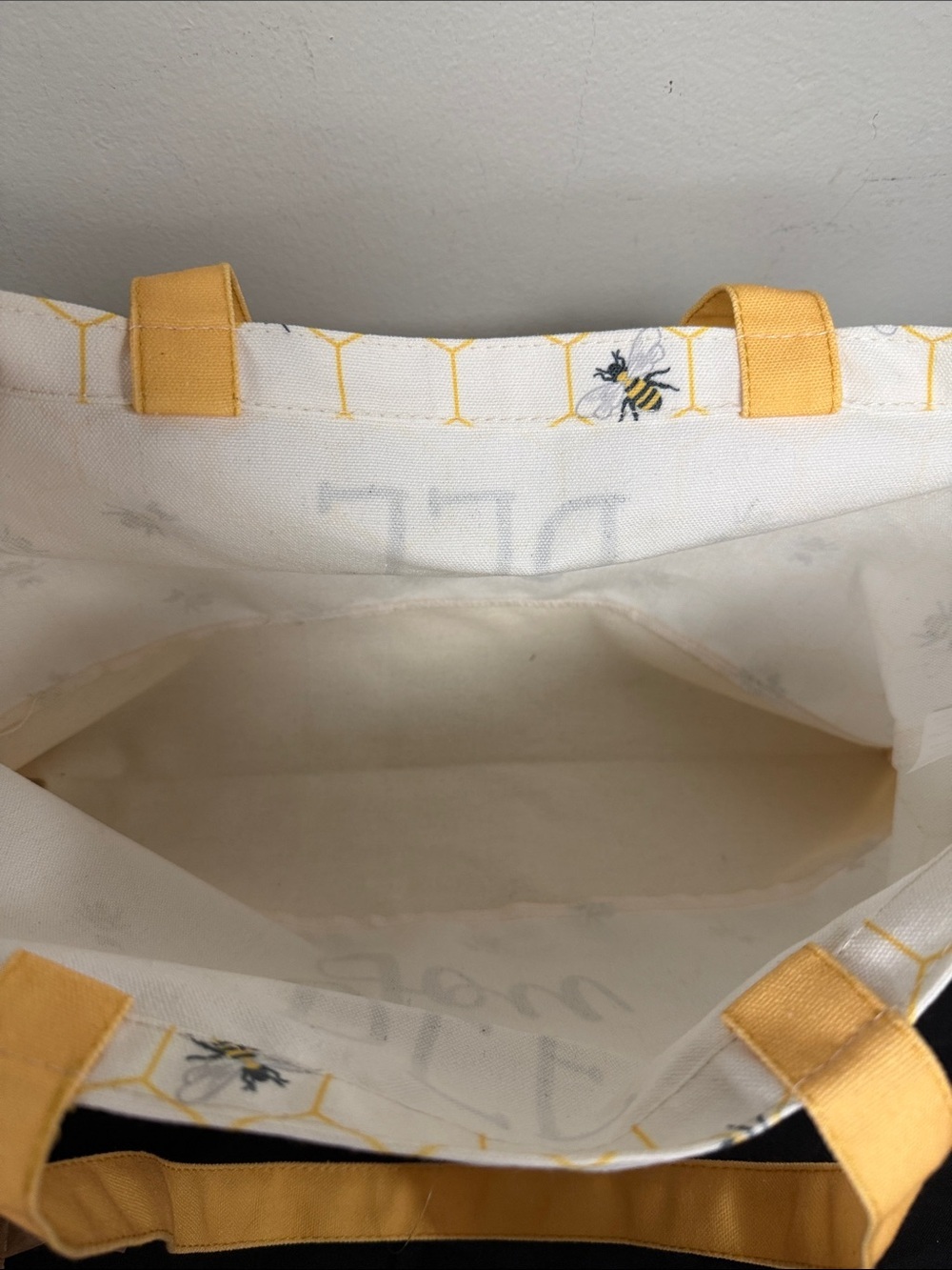 Bee You Canvas Tote Bag in White and Yellow - Picture 4 of 4